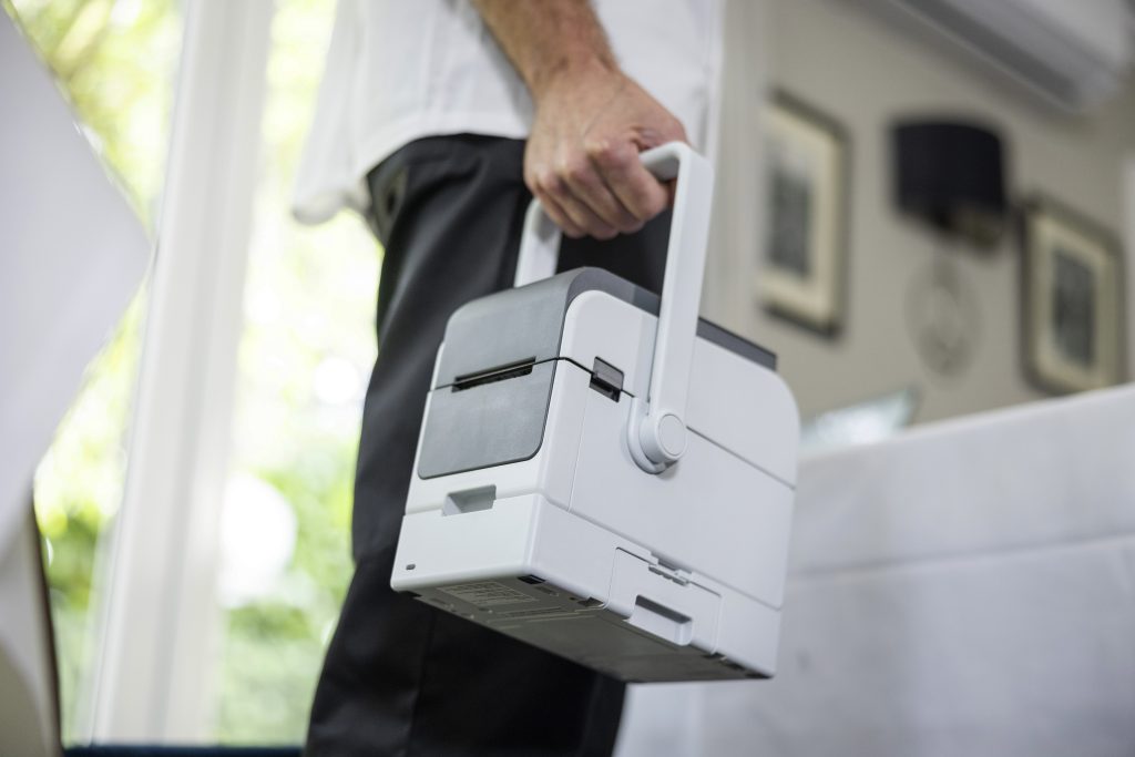 Tiskalniki nalepk in računov