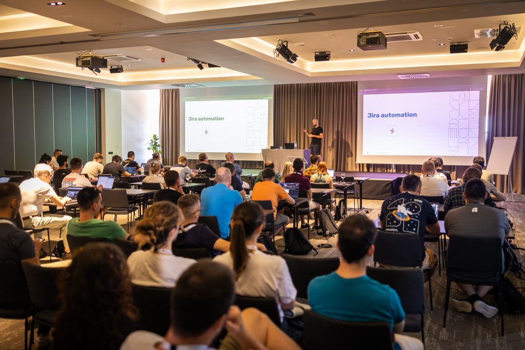 Štirinajsti Web Summer Camp se vrača v Opatijo z močnejšim AI fokusom, več delavnicami in najbogatejšim programom doslej