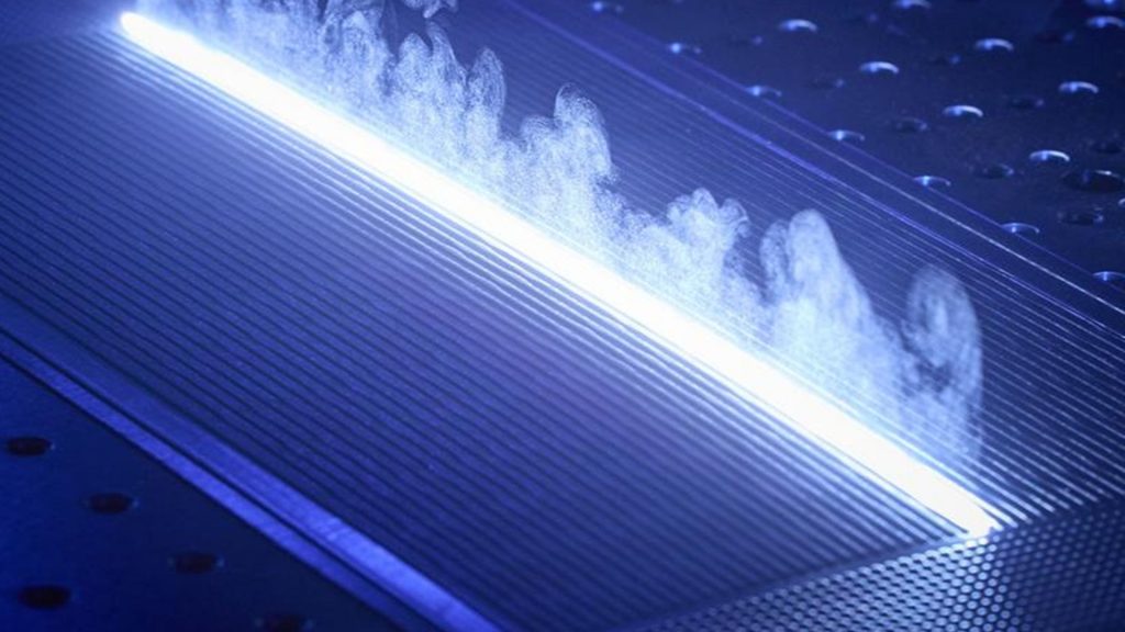 Prihodnost vrtanja predorov in rezanja jekla brez fizičnega stika