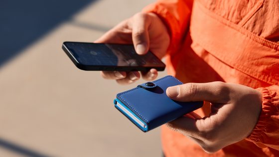 Slovenski Chipolo in nizozemski Secrid predstavljata pametno denarnico, ki je ne morete izgubiti