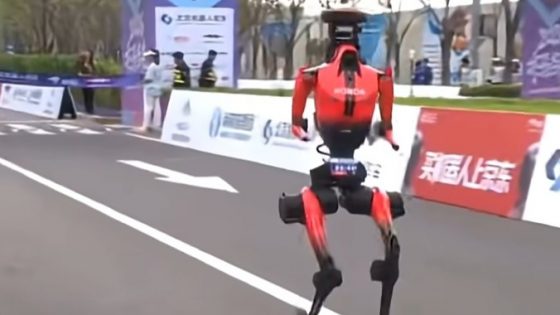 Robot postavil nov svetovni rekord v polmaratonu