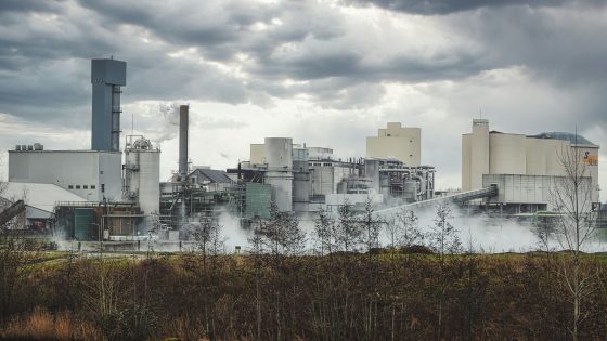 Energetska kriza spreminja Evropo: več dela od doma in skok prodaje električnih vozil