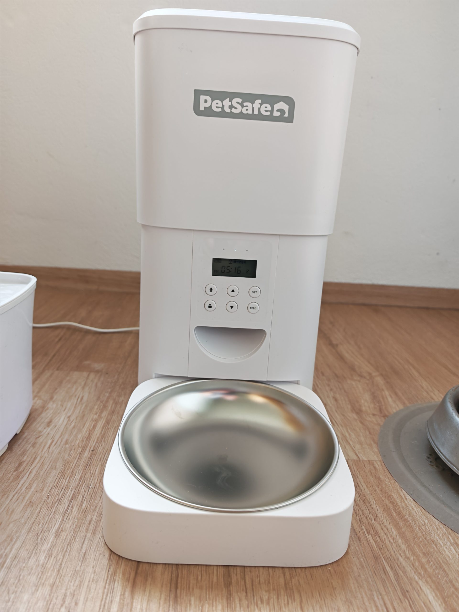 Test PetSafe fontane in hranilnik review 3