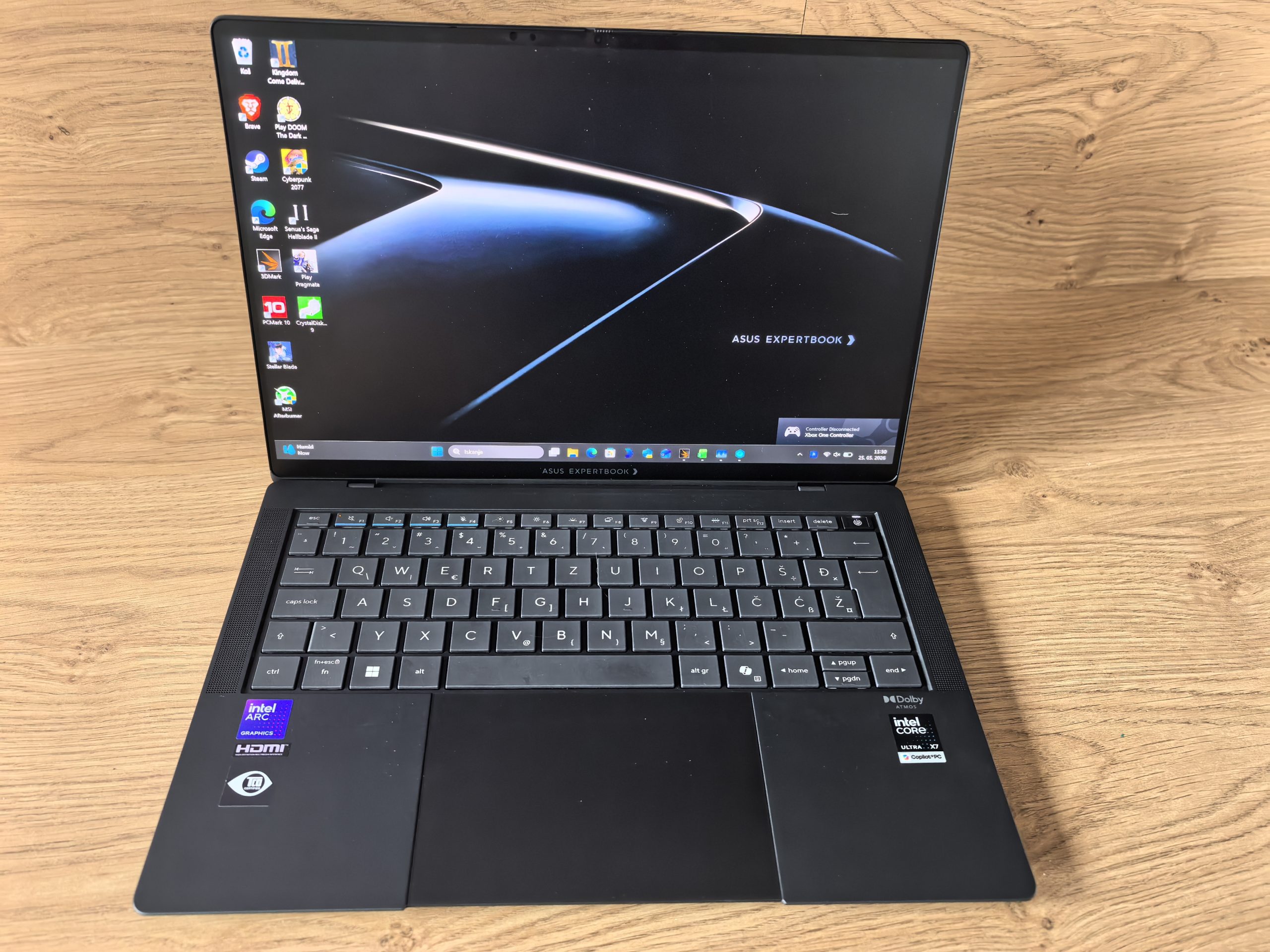 Test ASUS ExpertBook Ultra review 42