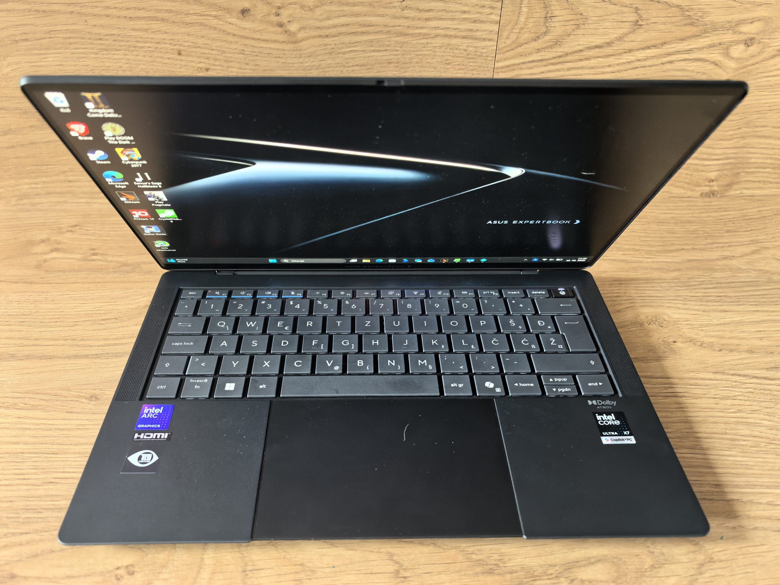 Test ASUS ExpertBook Ultra review 45