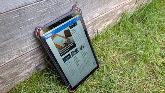 Test AGM PAD P3 Compact: predvsem je to robustna, a priročna 8,68-palčna tablica