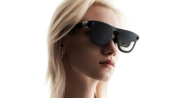 Xreal Aura prinaša izkušnjo razširjene resničnosti v 95-gramskem ohišju