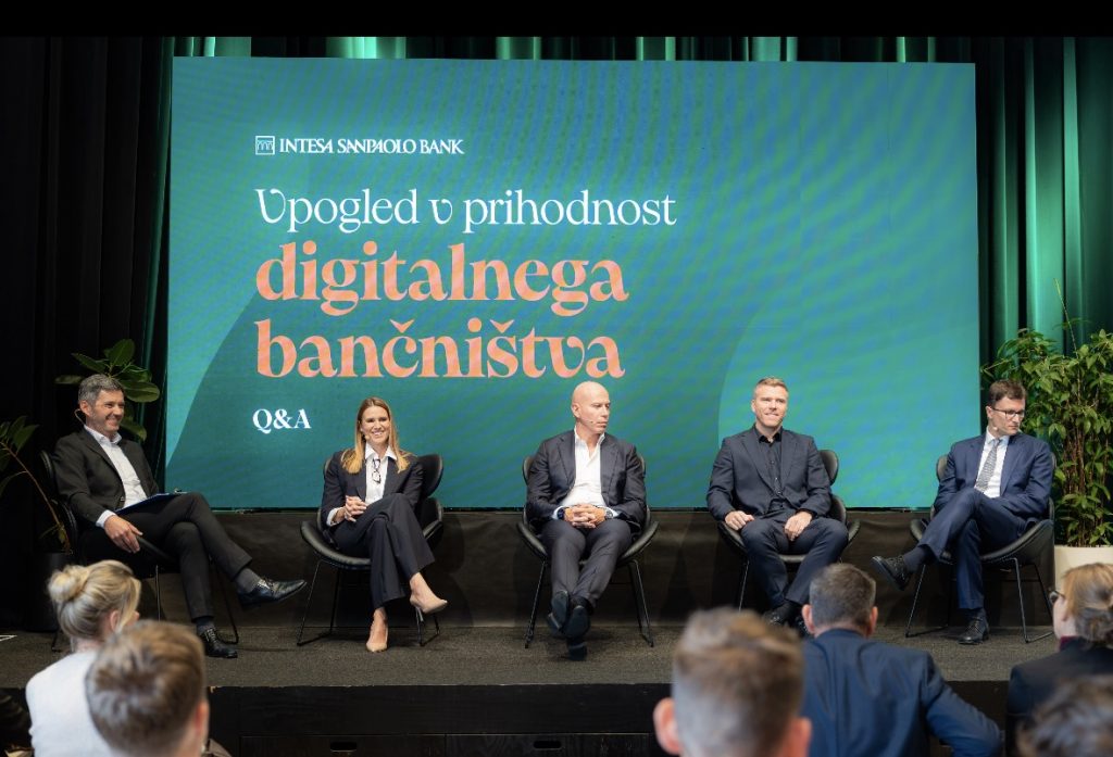 Intesa Sanpaolo Bank je prva med slovenskimi bankami, ki omogoča popolnoma digitalno odprtje računa